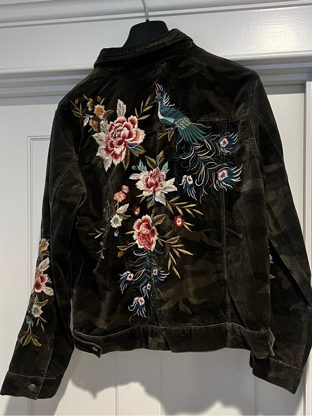 Johnny Was Embroidered Camo  Jacket - M - Picture 7 of 10